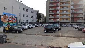 1520 Harrison St Parking