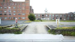Country Inn & Suites - 2203 Harrison Ave garage