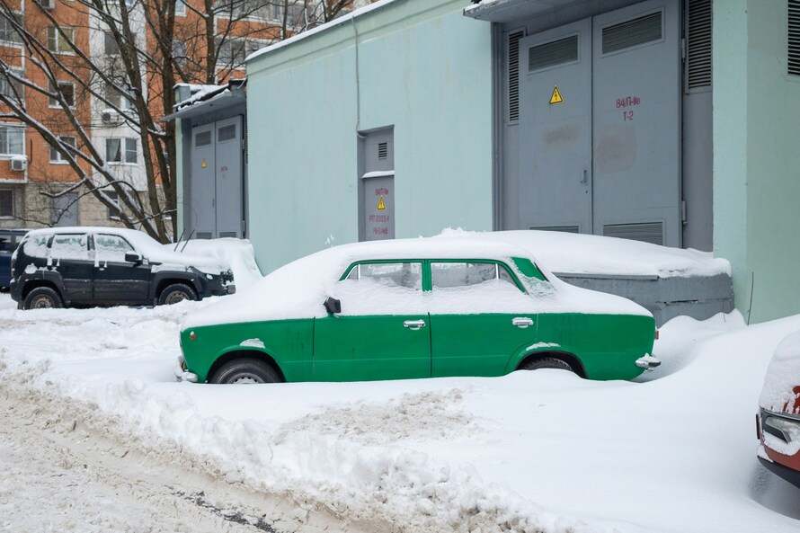 How to Warm Up Your Car in Winter