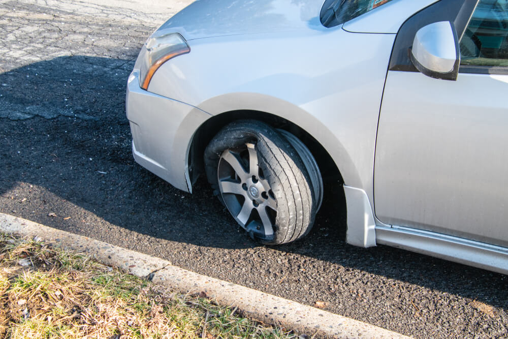 what causes tire blowouts
