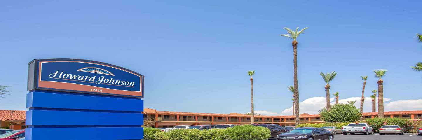 Howard Johnson Inn  Phoenix Sky Harbor International (PHX) Airport Parking (No Shuttle Service)