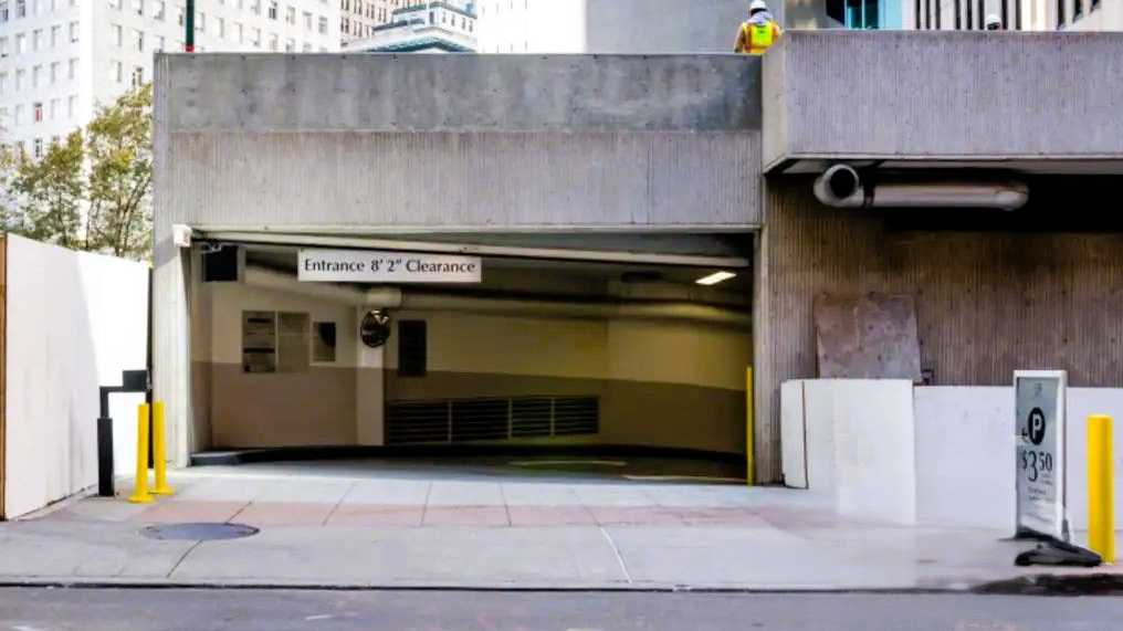 525 Market Street Garage