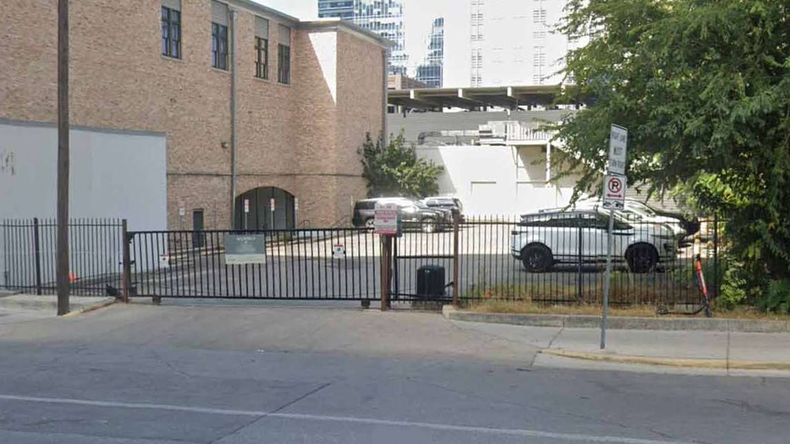 Find Best Hourly Parking Near 400 San Jacinto Blvd City Parking Book Hourly Parking in 400 San Jacinto Blvd City Parking