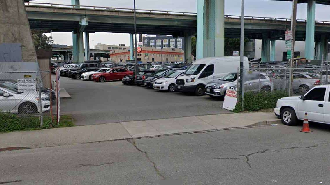 18 Vermont St Parking