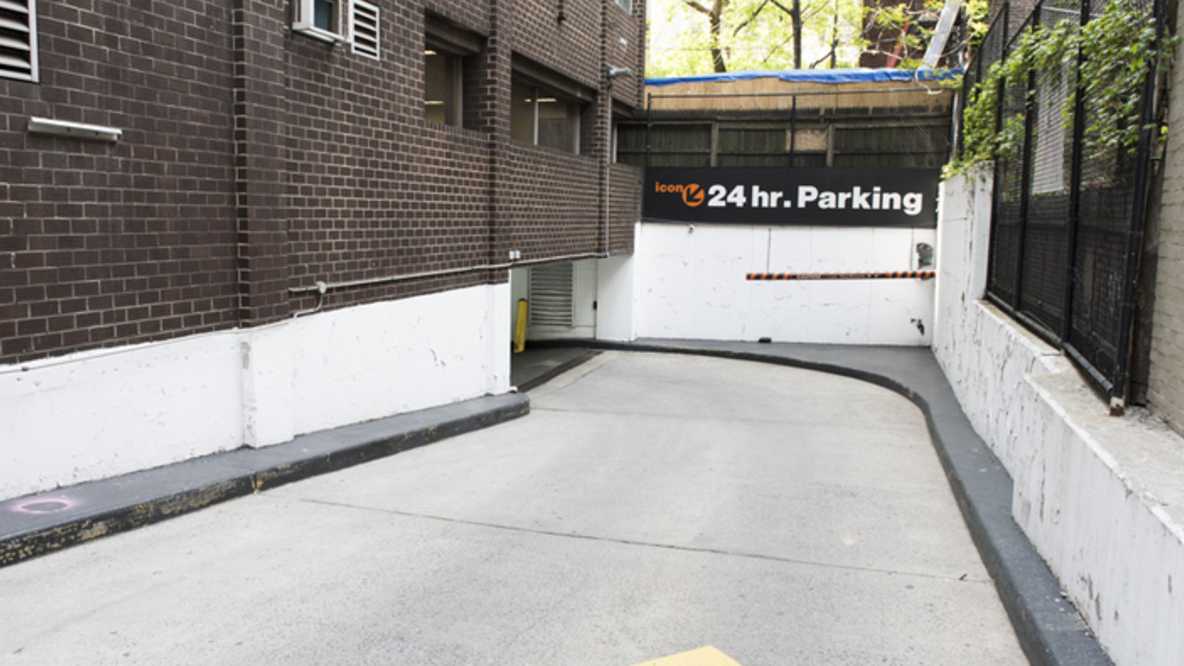 401 2nd Ave.- Gramercy 24 Parking