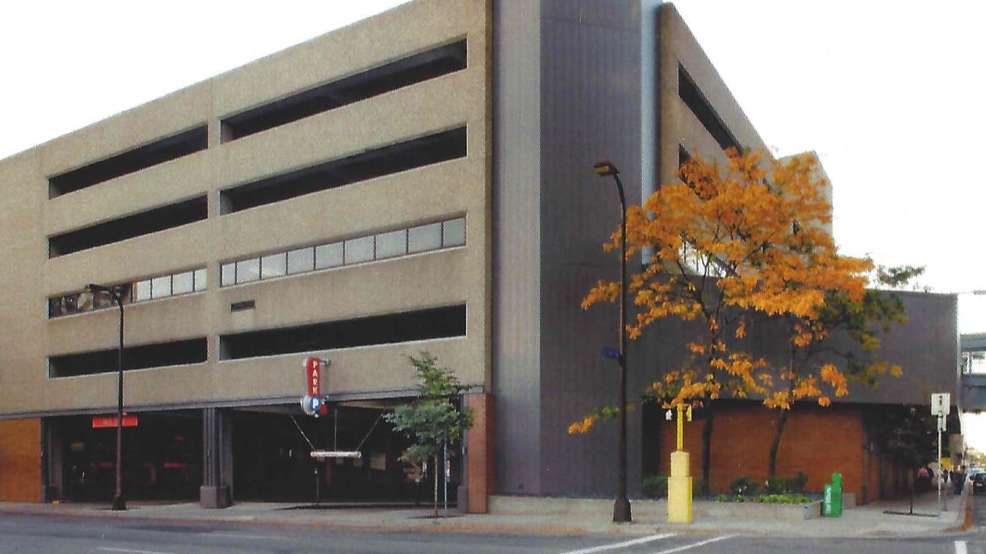 275 4th Ave. S_Gateway Parking Ramp