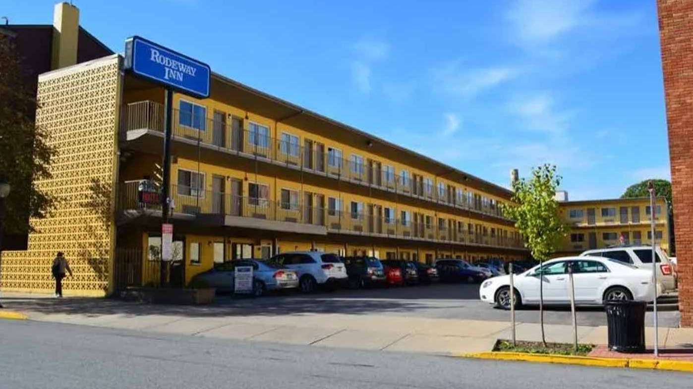 132 North George Street Parking
