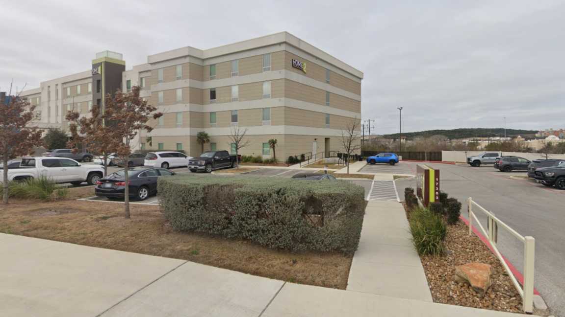 San Antonio Home2 Suites Parking