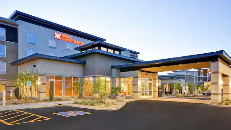Tempe Hilton Garden Inn Parking