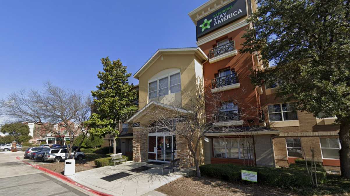 DallasPlano_2900 N_Dallas Pkwy_Plano_TX_75093_Parking
