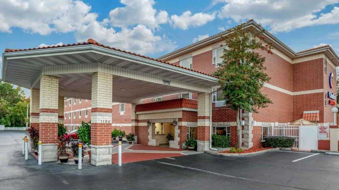 1180 Airport Road Parking