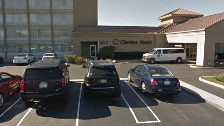 411 S Larkin Avenue Parking