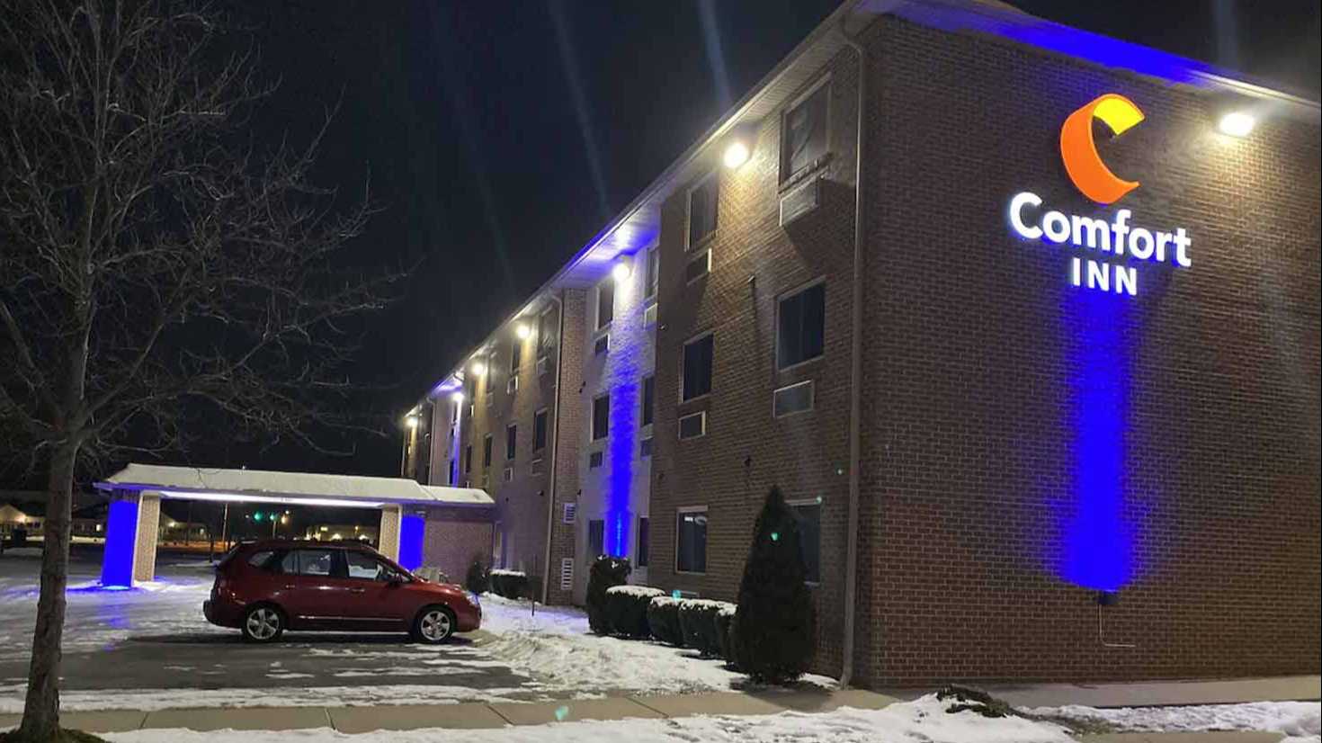 1915 Mississippi St Parking