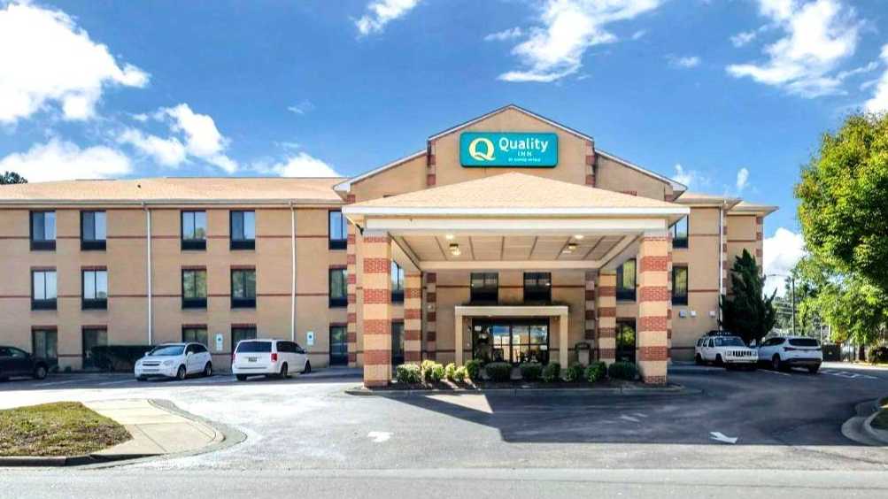 Quality Inn Raleigh Downtown (Parking)