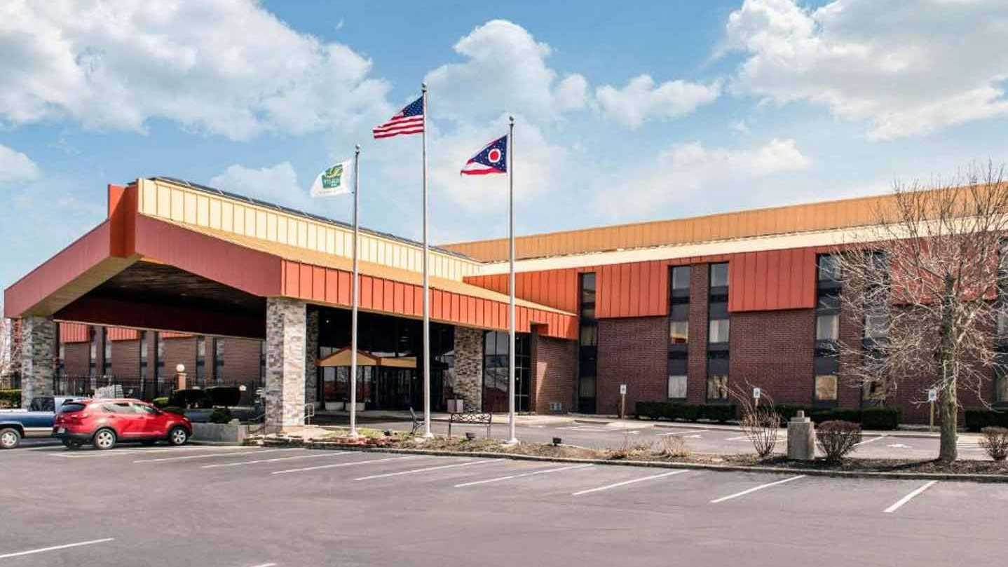 250 Byers Road Parking