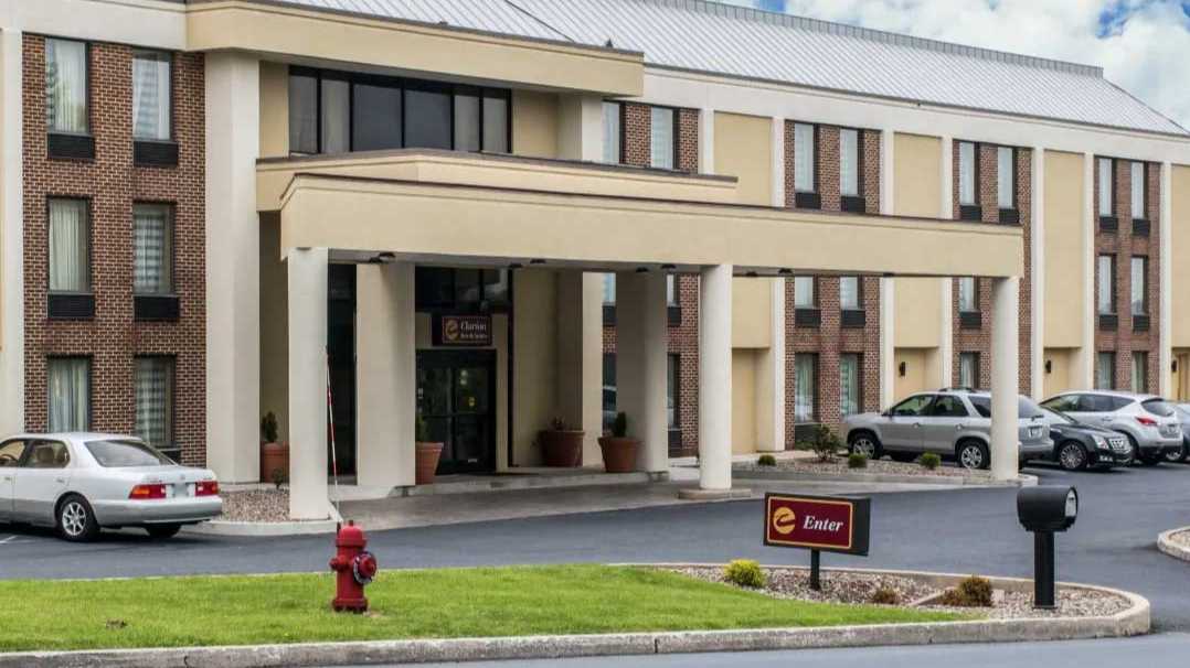 150 Nationwide Drive Parking
