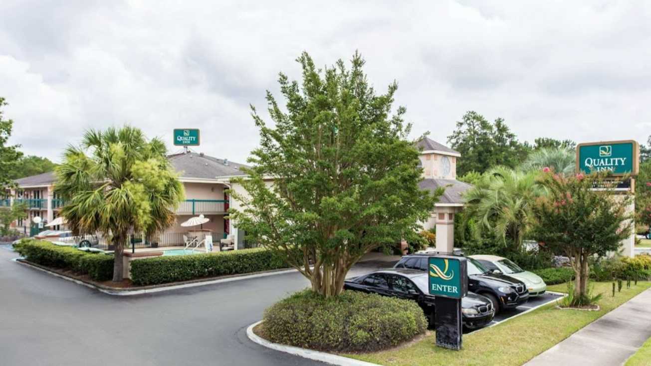 103 Red Bank Road Parking