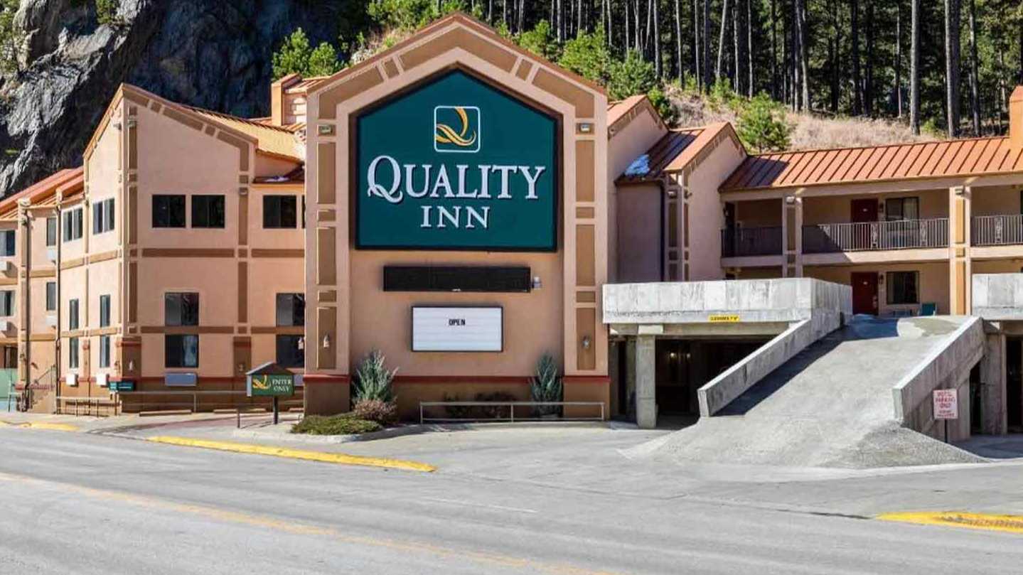 231 Winter Street Parking