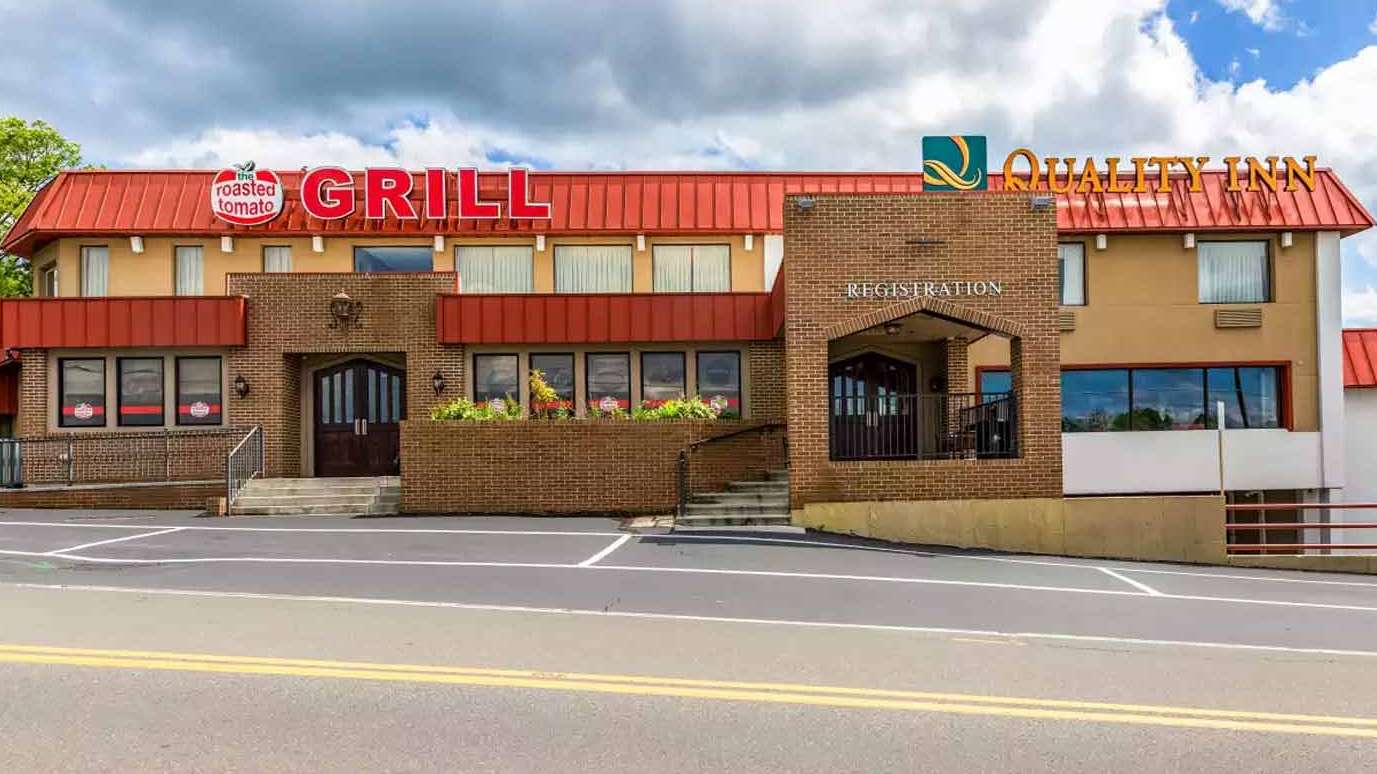 Find Best Hourly Parking Near 320 Greentree Dr Parking Book Hourly Parking in 320 Greentree Dr Parking