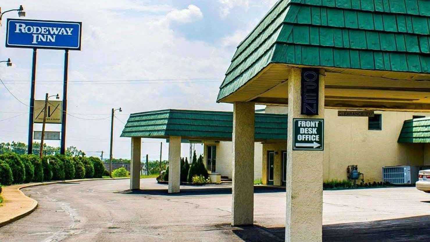 Find Best Hourly Parking Near 4130 Birney Ave Parking Book Hourly Parking in 4130 Birney Ave Parking