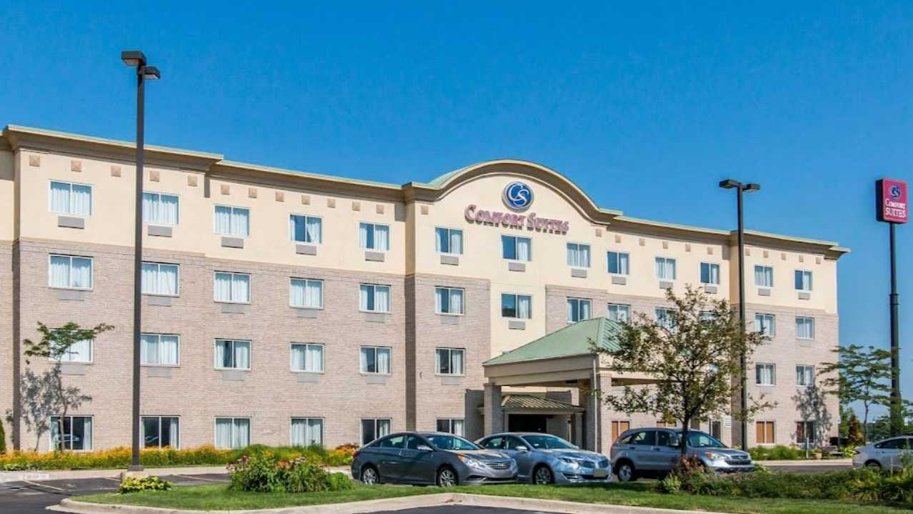 Find Best Hourly Parking Near 28049 Wixom Rd Parking Book Hourly Parking in 28049 Wixom Rd Parking