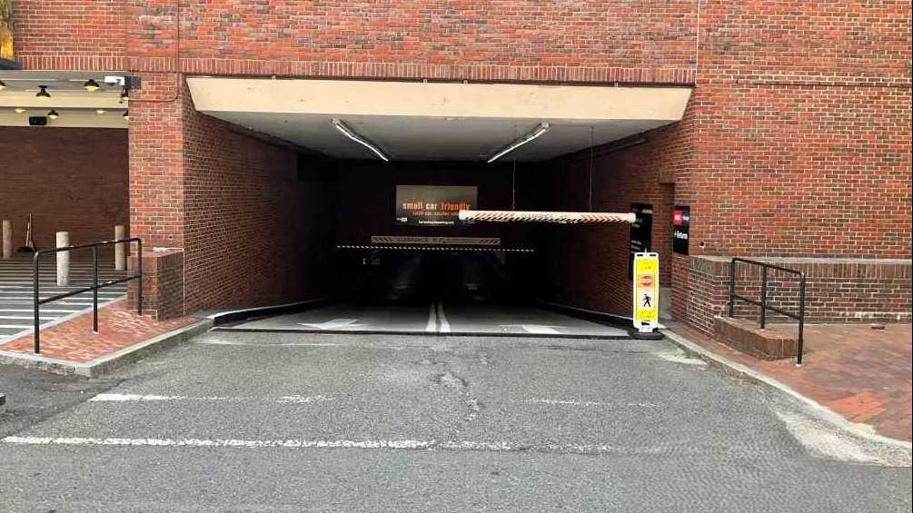 1 Bennett Street Parking