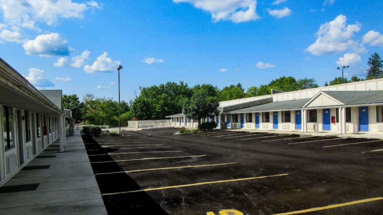 Find Best Hourly Parking Near 1500 Sterling St Parking Book Hourly Parking in 1500 Sterling St Parking