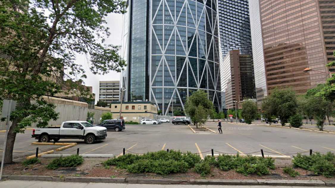 Lot 236-414 Centre St SE