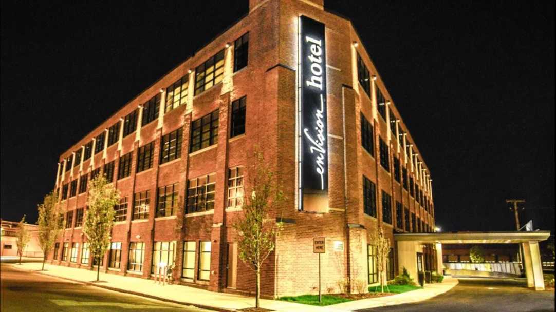 Find Best Hourly Parking Near EnVision Hotel - 1834 Revere Beach Parkway Garage Book Hourly Parking in EnVision Hotel - 1834 Revere Beach Parkway Garage