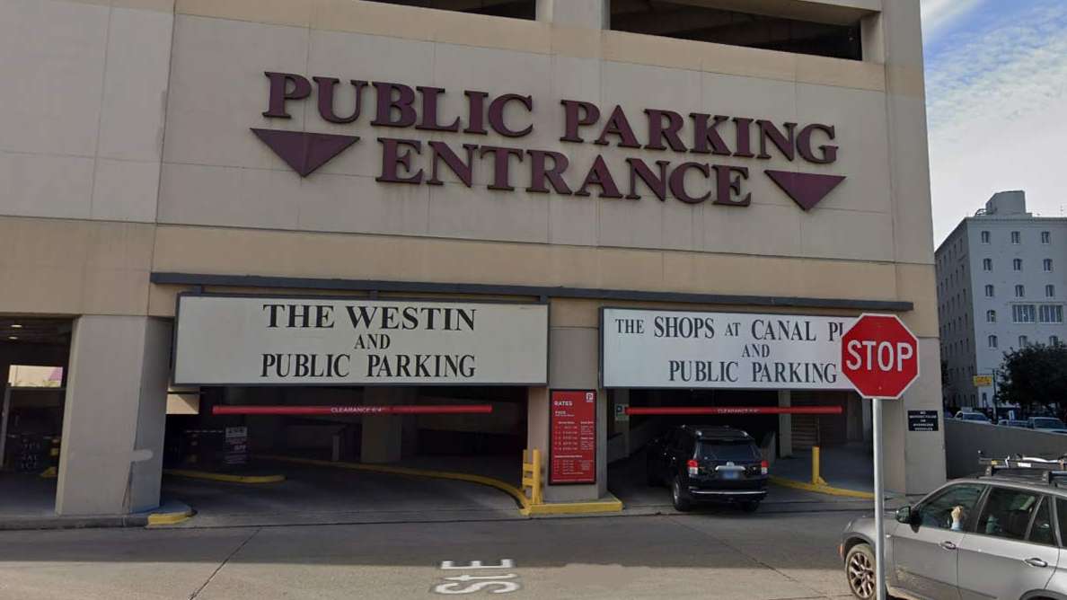 333 Canal St Parking P400