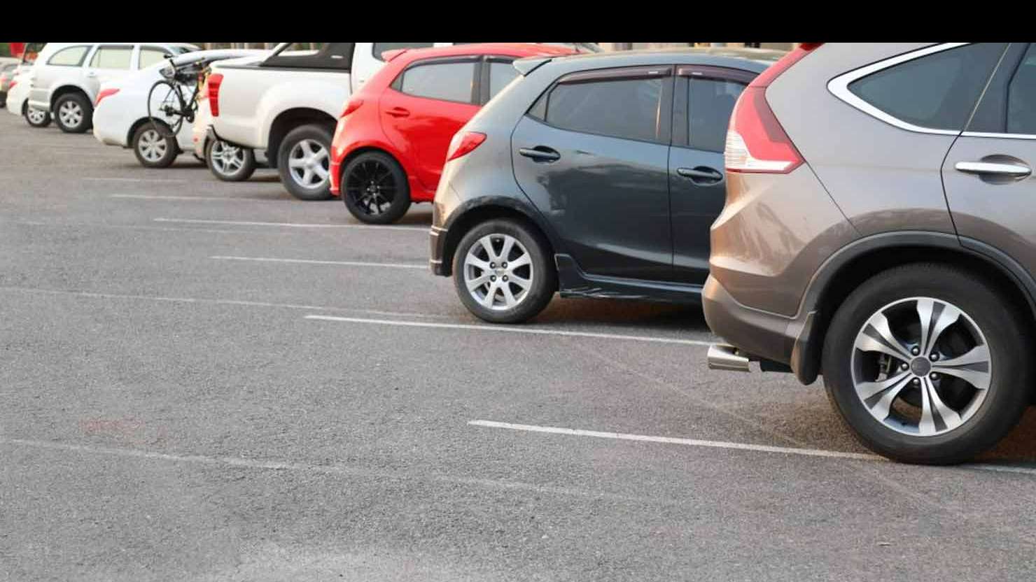 2750 Shorter Ave Parking