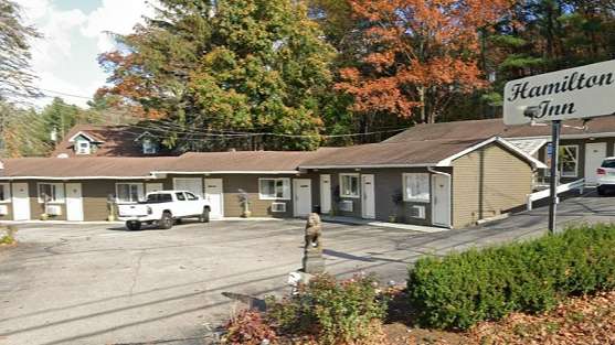 172 Main St Parking