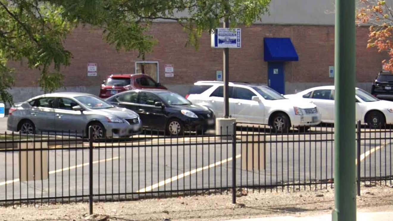 400 N Washtenaw Ave Parking