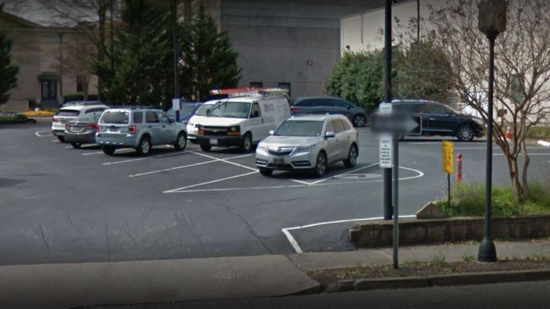 Find Best Hourly Parking Near 200 Buncombe St Parking Book Hourly Parking in 200 Buncombe St Parking