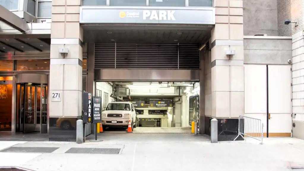 Biltmore Garage