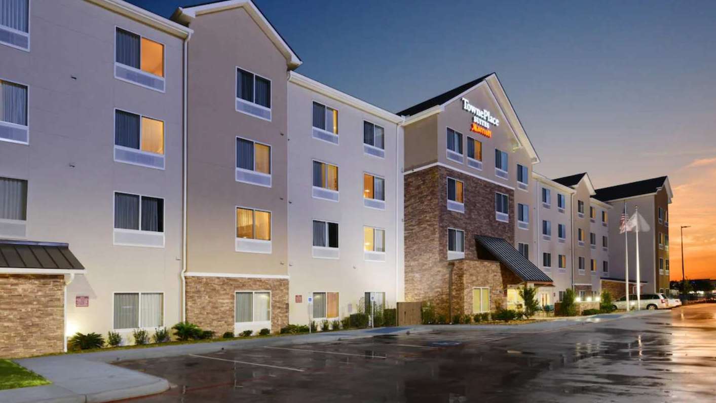 TownePlace Suites  5315 S Rice Ave Garage