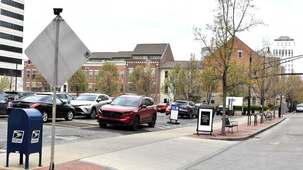 226 S Front St - Bicentennial Lot