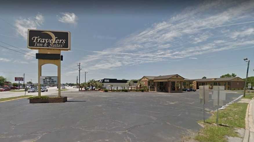 Travelers Inn	- 1210 Camden Hwy Garage