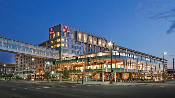 Hilton Omaha Airport Parking