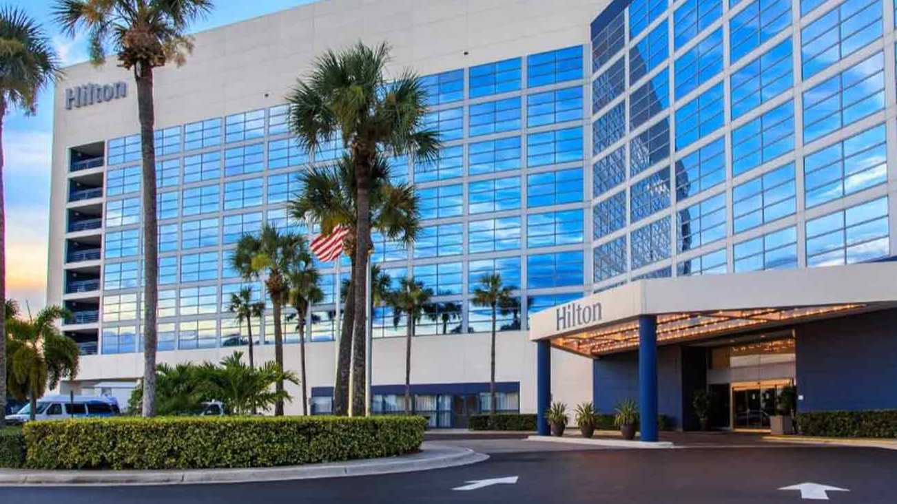 Hilton Melbourne Airport Parking