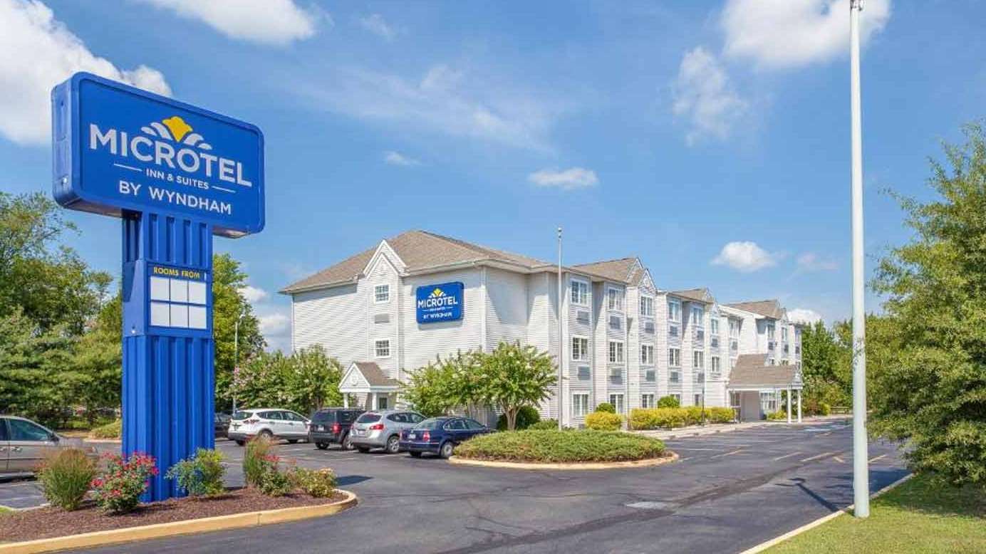 Microtel Inn and Suites - 3050 Merritt Mill Rd Garage