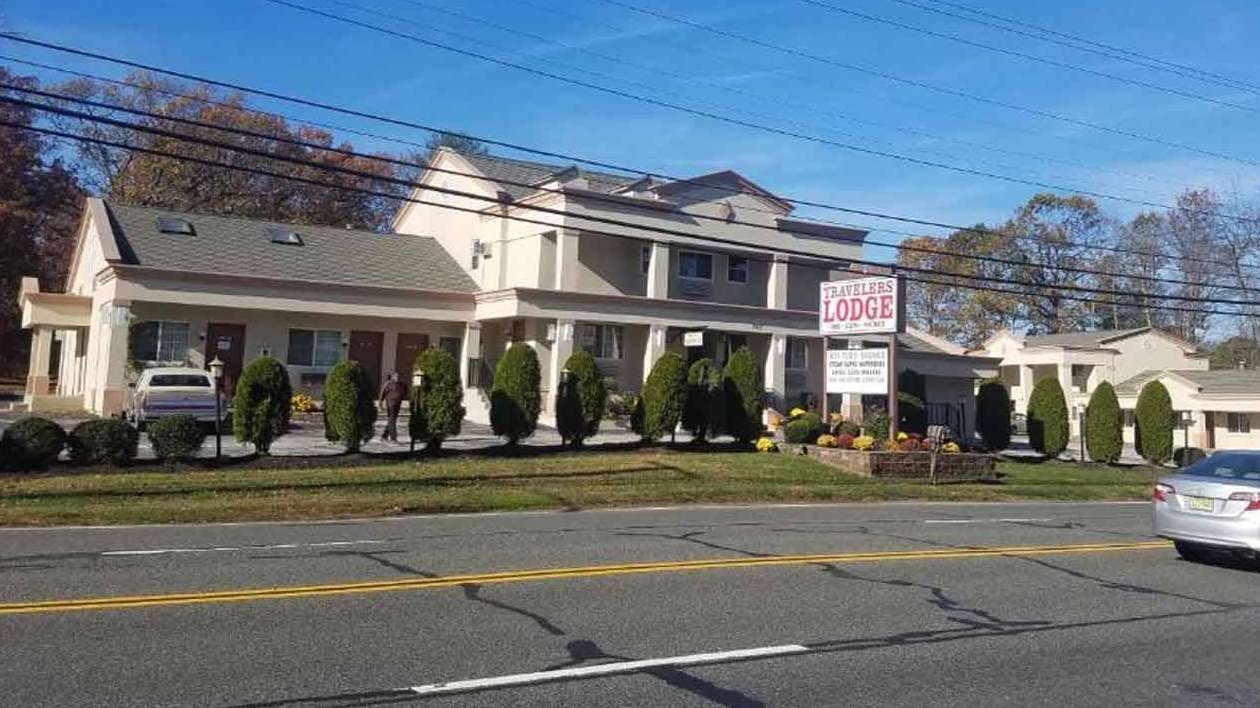 Travelers Lodge and Suites - 703 White Horse Pike Garage