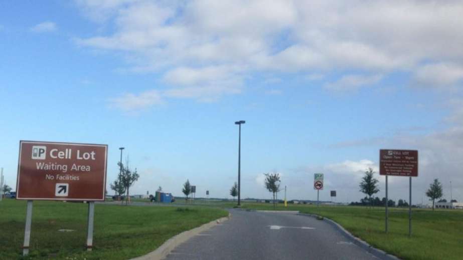 Reserve South Cell Phone Lot MCO Airport Parking
