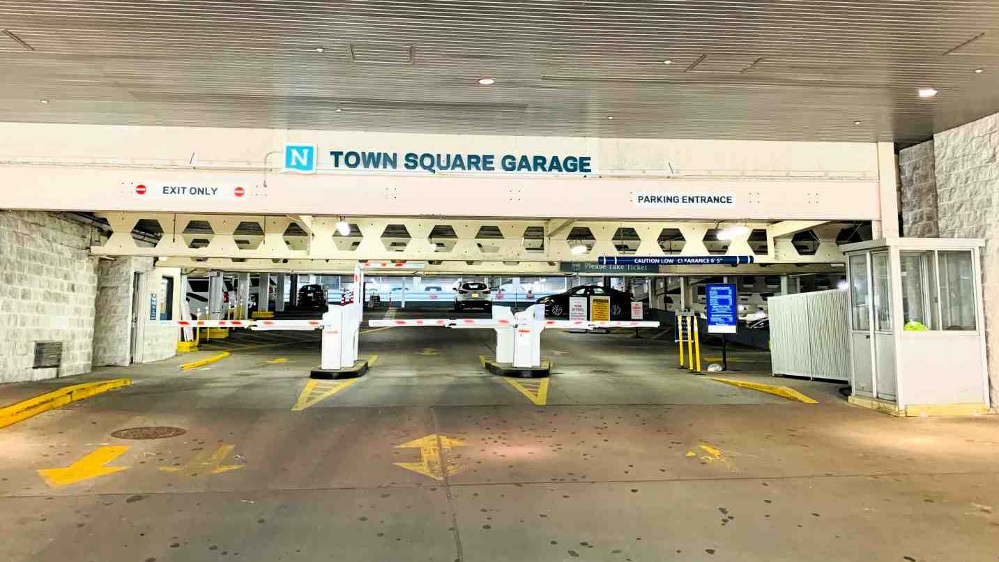 90 Town Square Place Garage