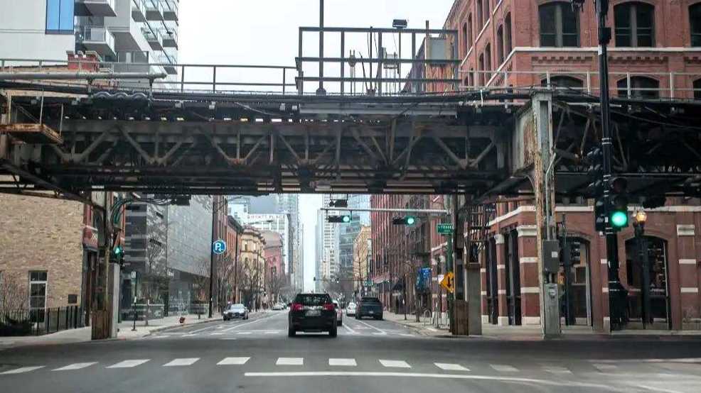 220 W Illinois St  _ Cortland Chicago River North