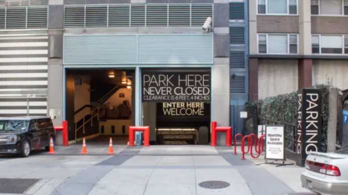 750 Lexington Ave Garage