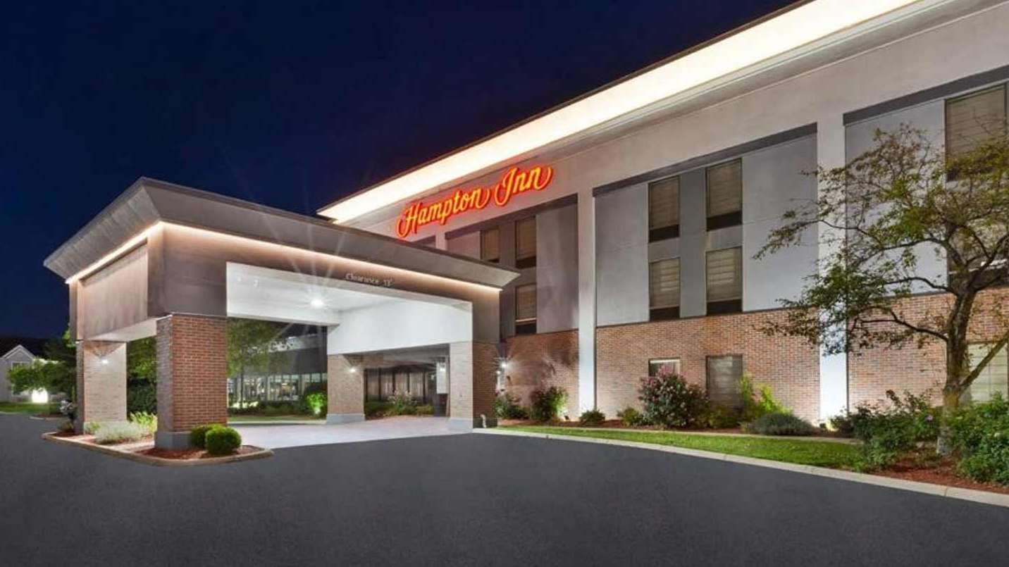 Find Best Hourly Parking Near Hampton Inn - 7329 US-36 #37 Garage Book Hourly Parking in Hampton Inn - 7329 US-36 #37 Garage