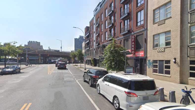 505 Union Ave Parking