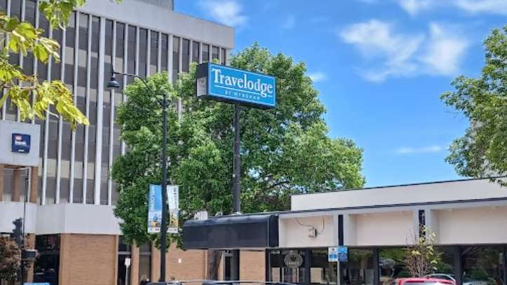 Find Best Hourly Parking Near Travelodge - 220 Central Ave Garage Book Hourly Parking in Travelodge - 220 Central Ave Garage