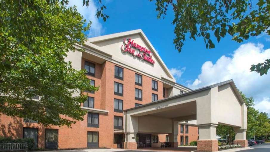 Find Best Hourly Parking Near Hampton Inn-Annapolis 124 Womack Dr Garage Book Hourly Parking in Hampton Inn-Annapolis 124 Womack Dr Garage
